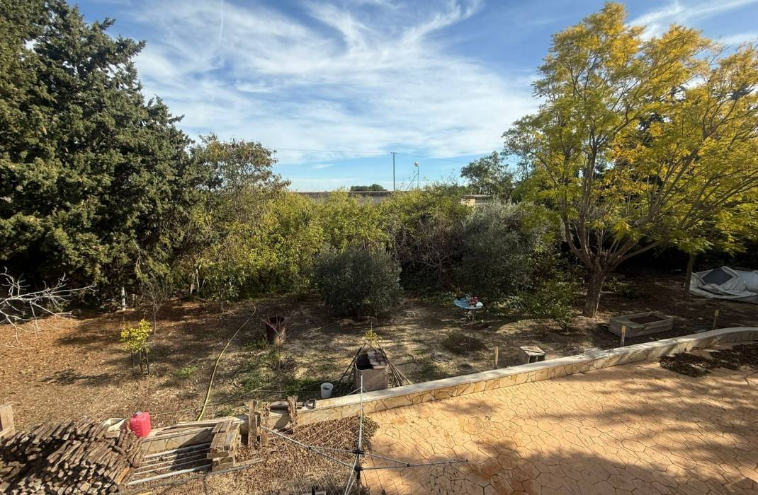 Resale - Country Villa - Crevillente