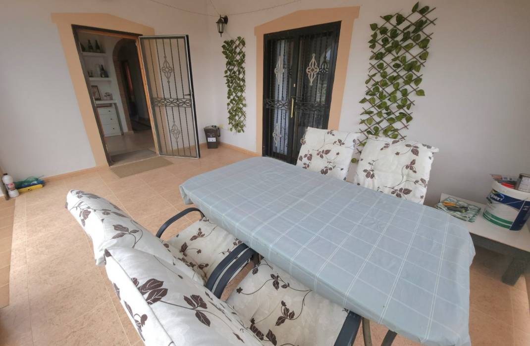 Resale - Country Villa - Dolores