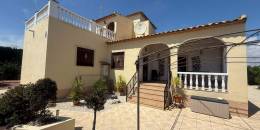 Resale - Country Villa - Dolores