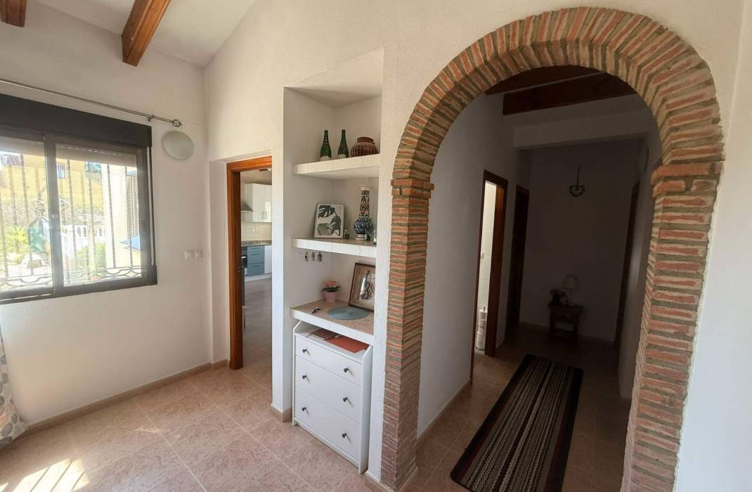 Resale - Country Villa - Dolores