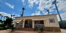 Resale - Country Villa - Orihuela