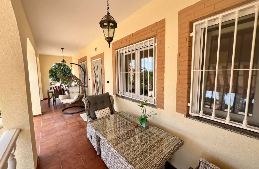 Resale - Country Villa - Orihuela