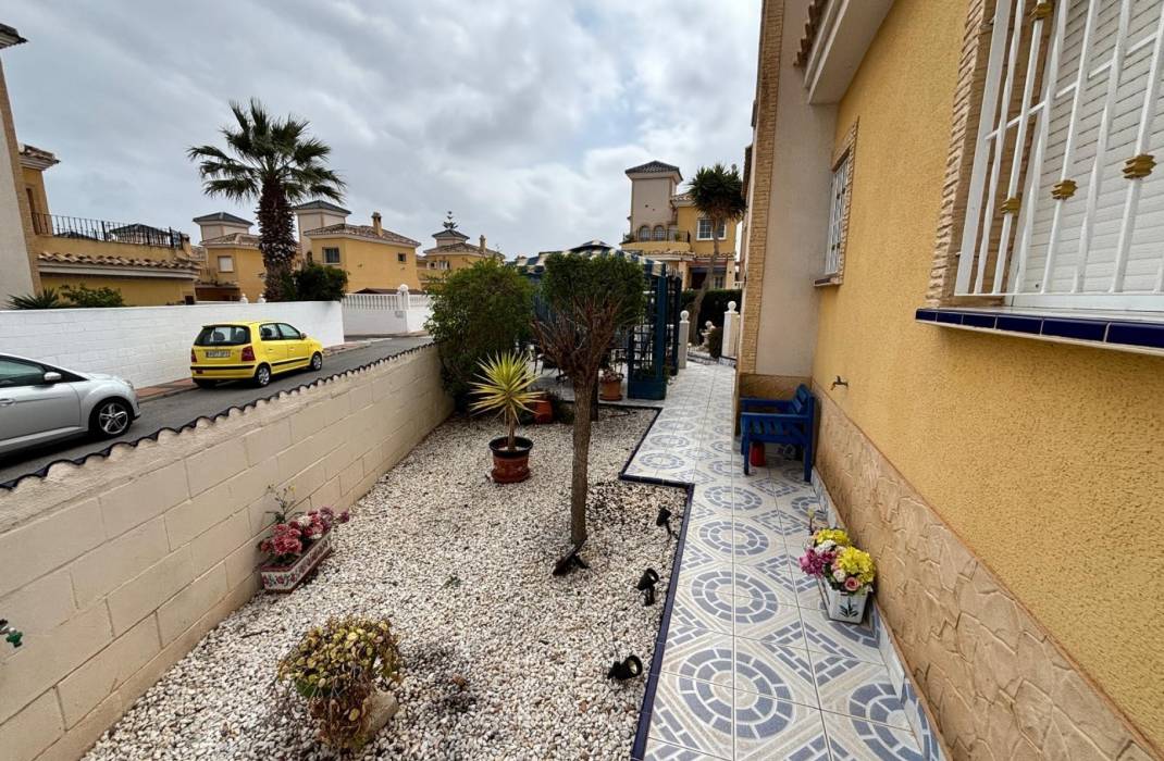 Resale - Detached House / Villa - Algorfa - Lo Crispin