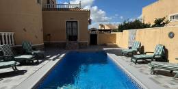 Resale - Detached House / Villa - Benijófar - Atalaya Park