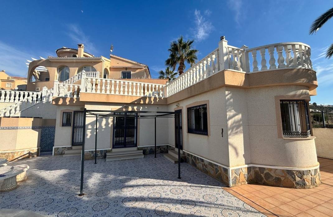 Resale - Detached House / Villa - Ciudad Quesada - La Marquesa Golf