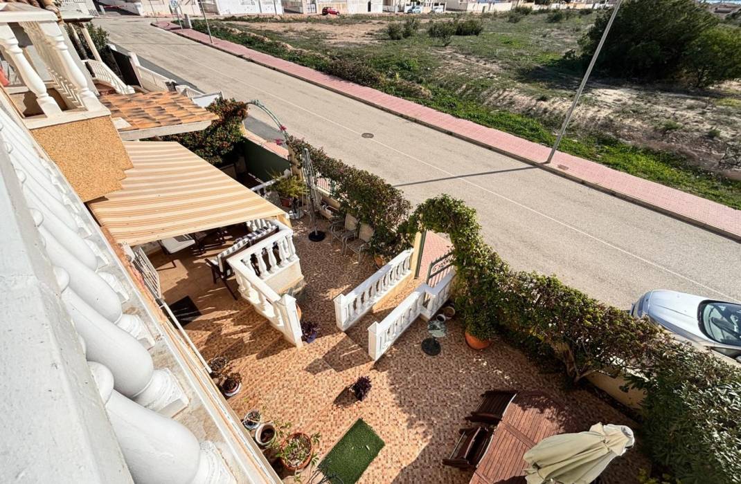 Resale - Detached House / Villa - Ciudad Quesada