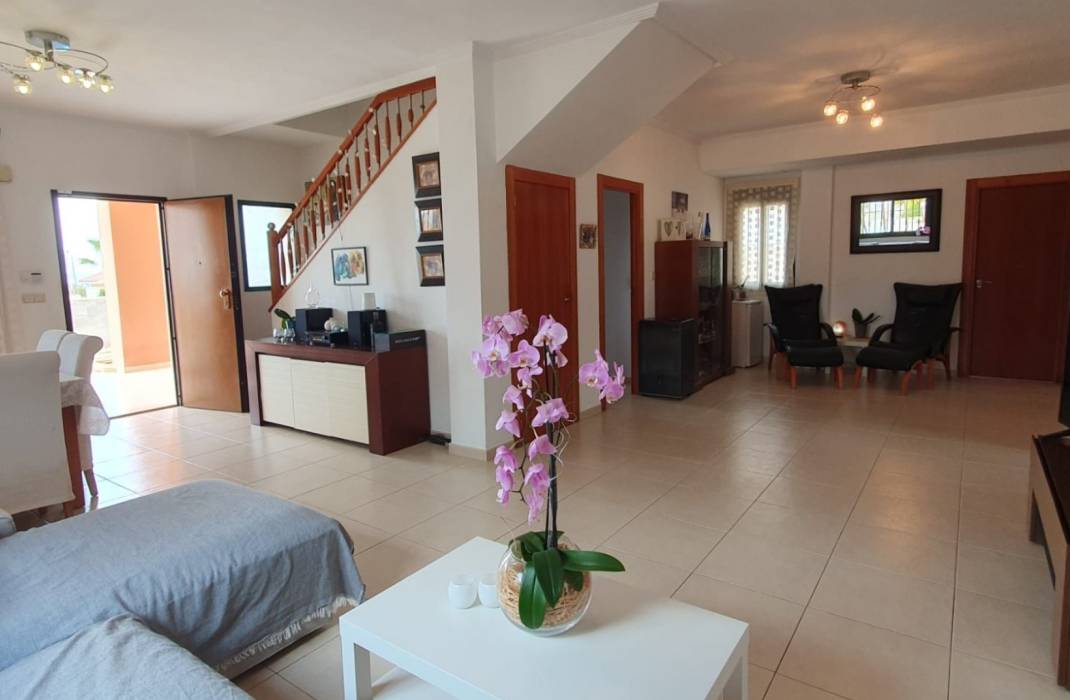 Resale - Detached House / Villa - Ciudad Quesada