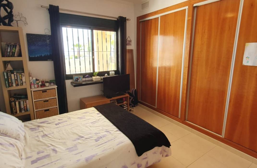 Resale - Detached House / Villa - Ciudad Quesada