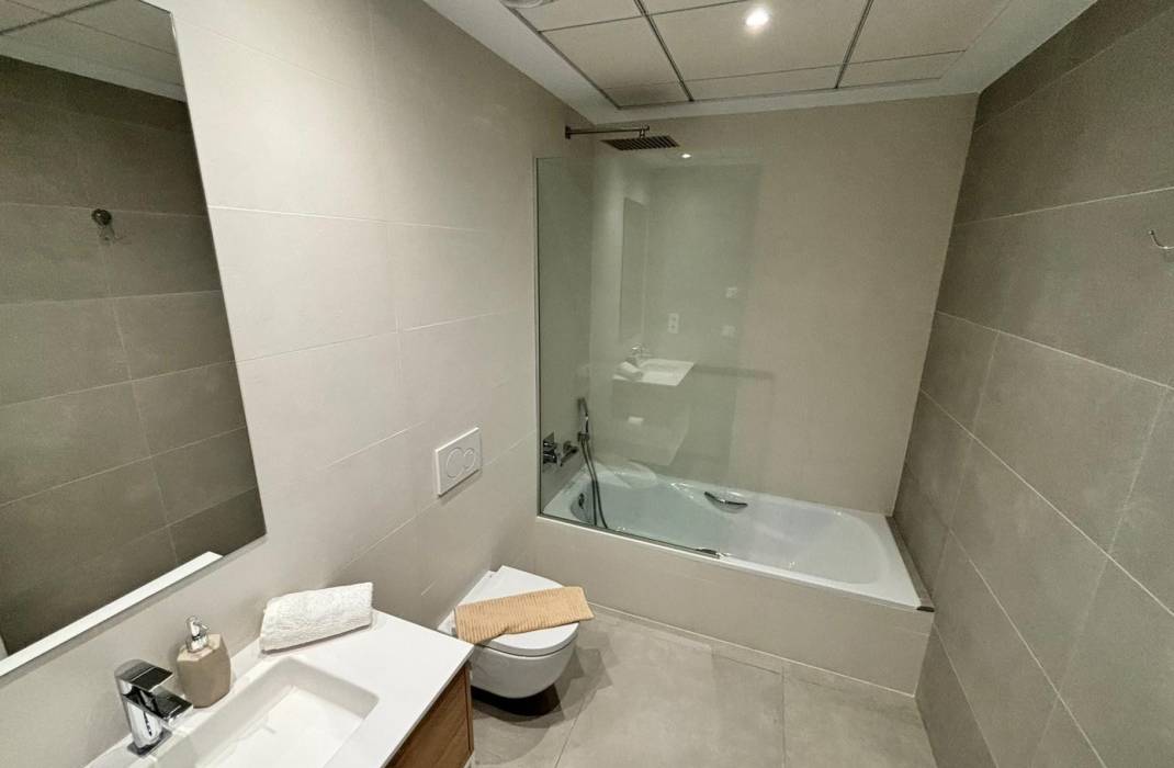 Resale - Detached House / Villa - Ciudad Quesada