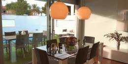 Resale - Detached House / Villa - Mil Palmeras