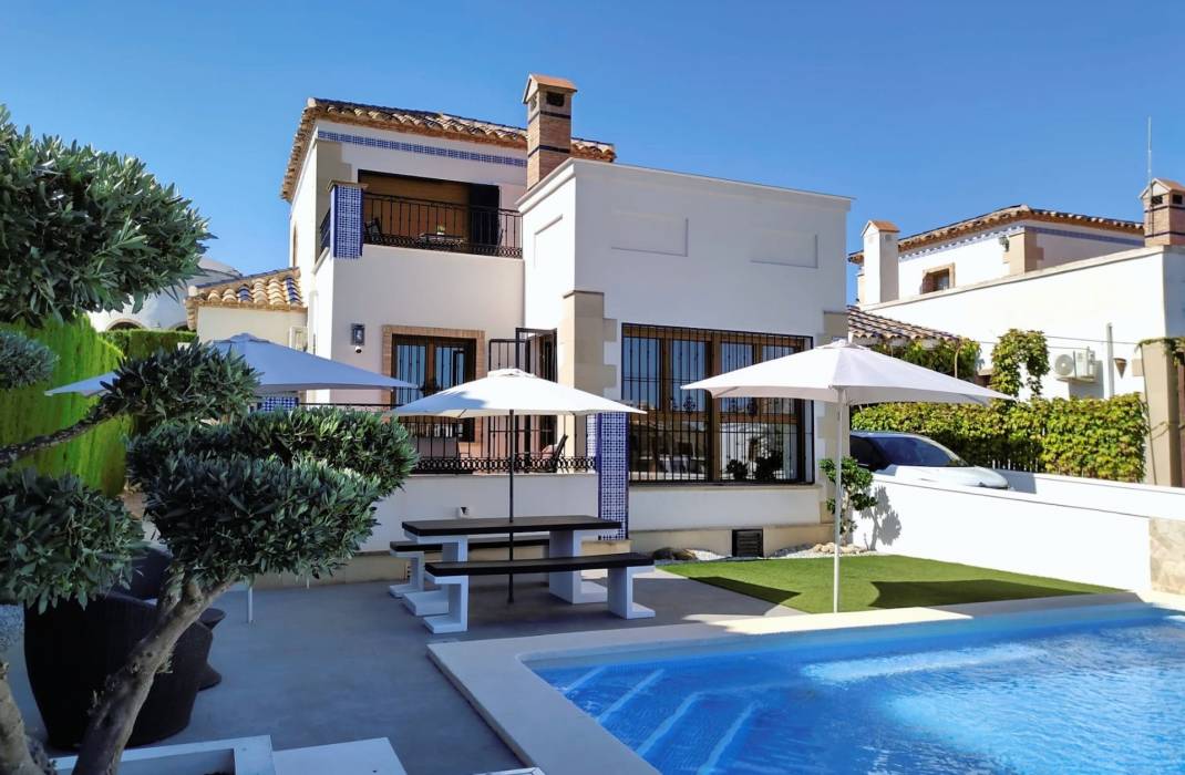 Resale - Detached Villa - Algorfa - La finca golf