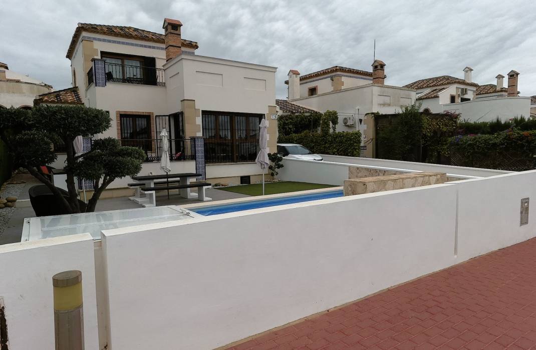 Resale - Detached Villa - Algorfa - La finca golf