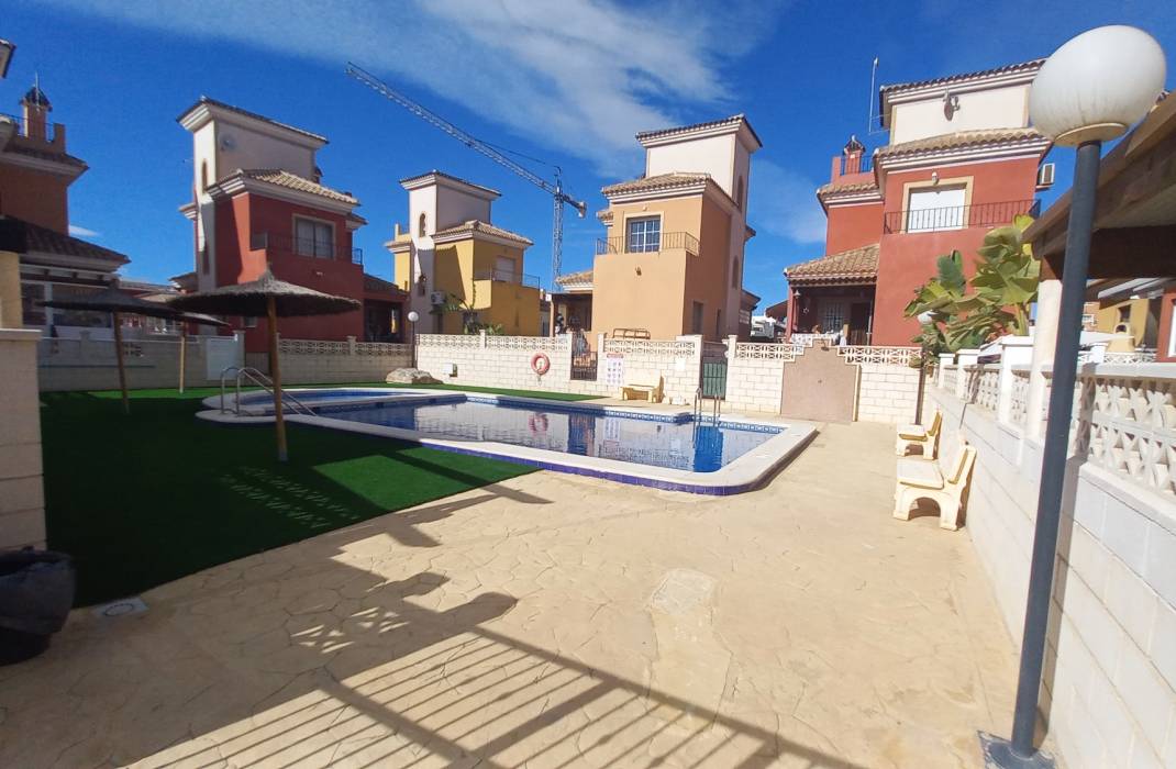 Resale - Detached Villa - Los Montesinos - La Herada