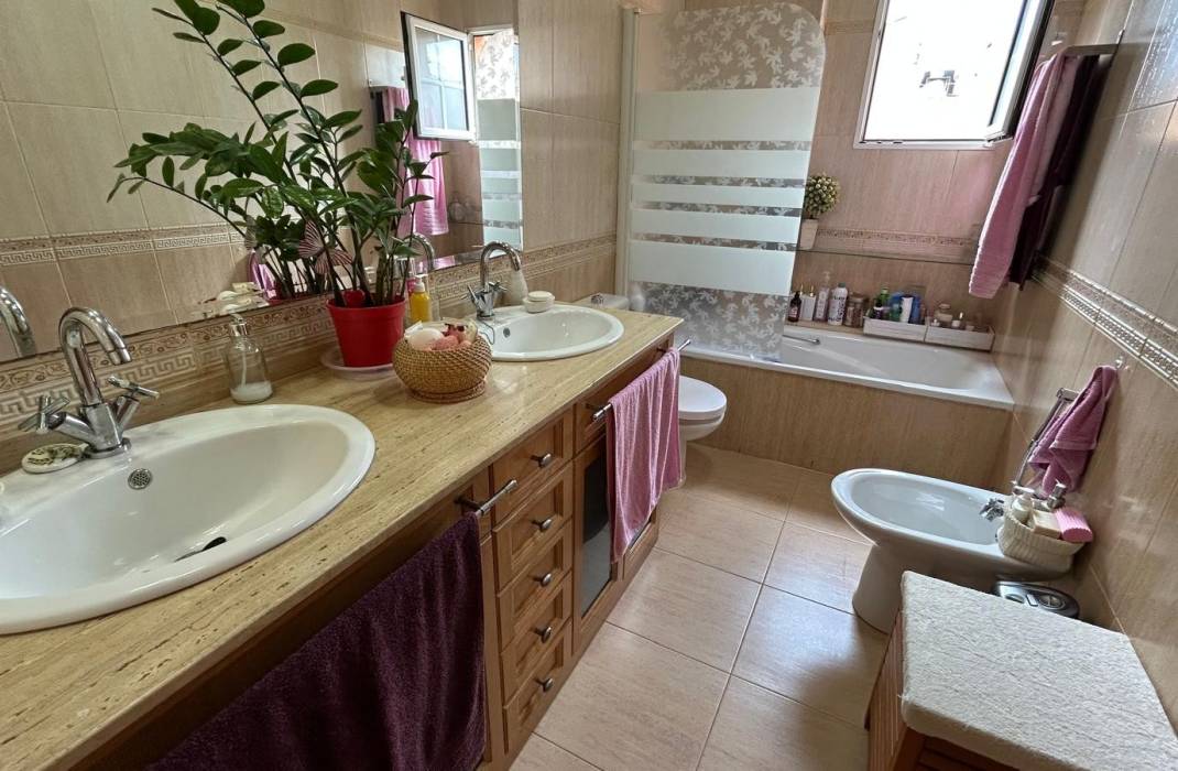 Resale - Detached Villa - Los Montesinos