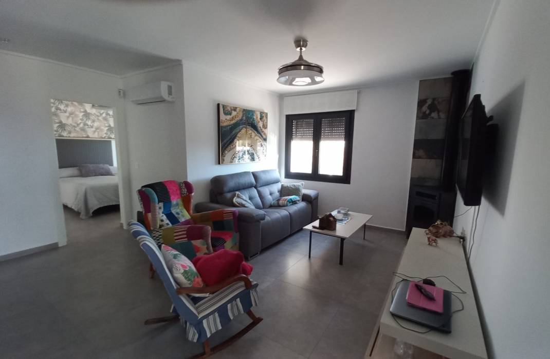 Resale - Finca / Country Property - Los Montesinos - LOS MONTESINOS