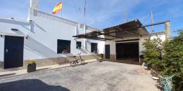 Resale - Finca / Country Property - Los Montesinos - LOS MONTESINOS