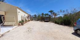 Resale - Finca / Country Property - Orihuela - Zona Centro