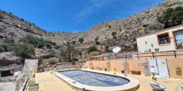 Resale - Finca / Country Property - Orihuela - Zona Centro