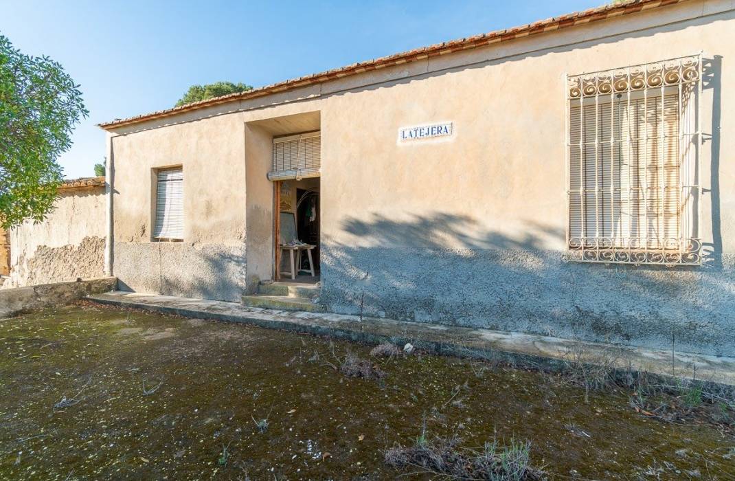 Resale - Finca - Orihuela Costa