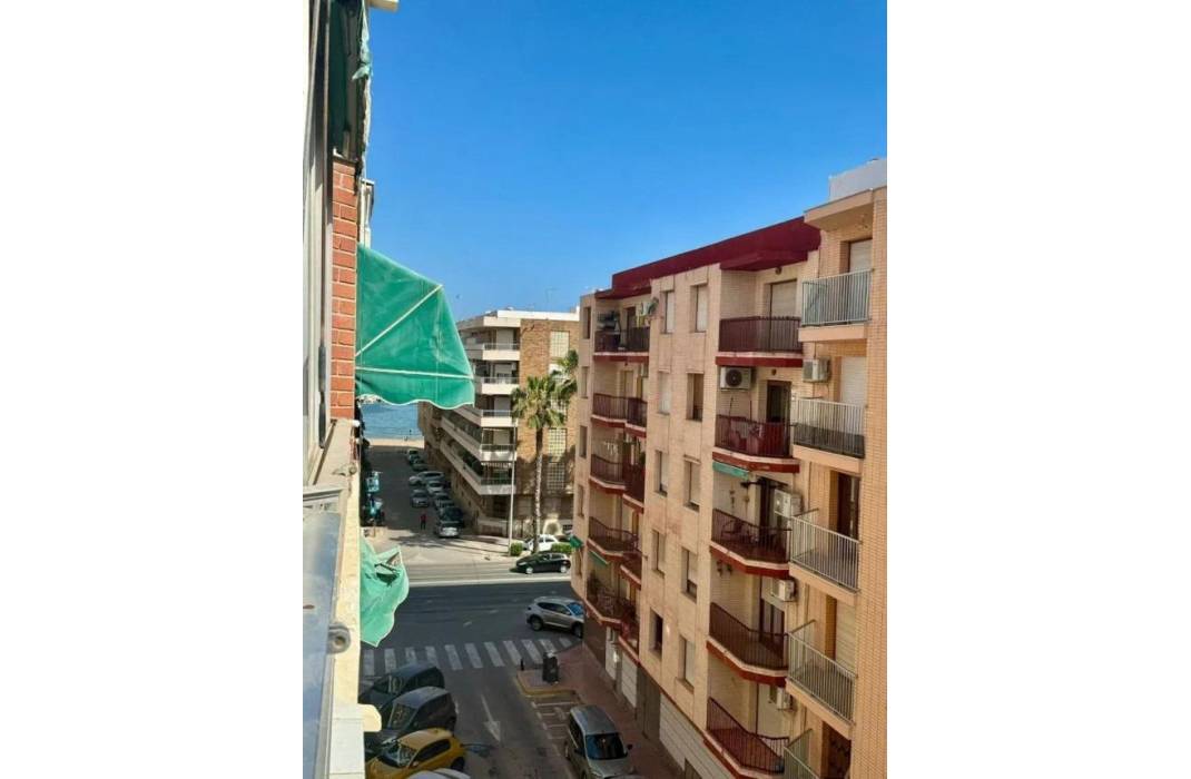 Resale - Flat - Torrevieja - Acequion