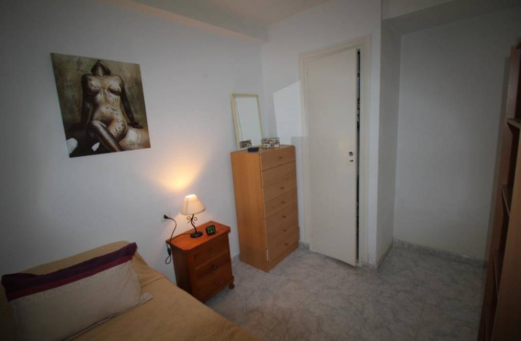 Resale - Flat - Torrevieja - Paseo maritimo