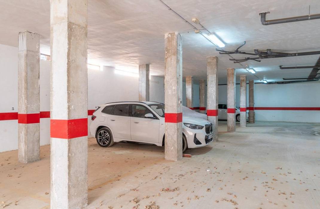 Resale - Garage - Orihuela Costa