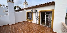 Resale - House - Orihuela Costa - Villamartín