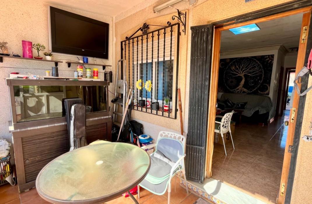 Resale - House - Torrevieja - Zona los Frutales