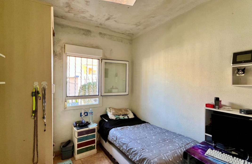 Resale - House - Torrevieja - Zona los Frutales