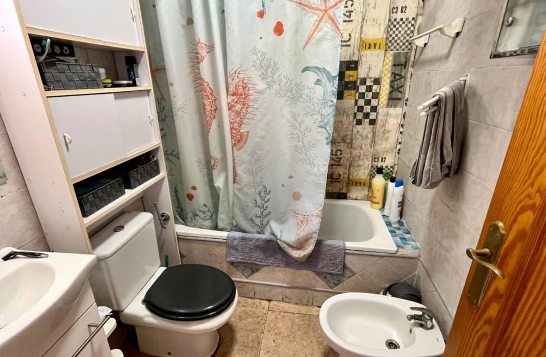 Resale - House - Torrevieja - Zona los Frutales