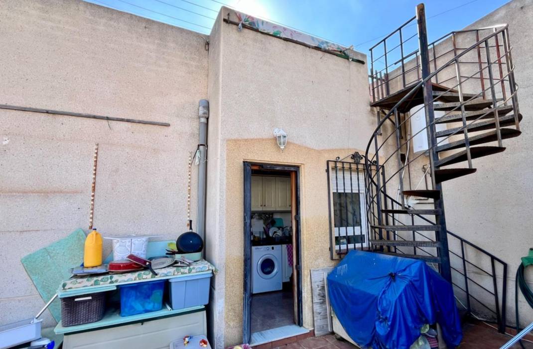 Resale - House - Torrevieja - Zona los Frutales