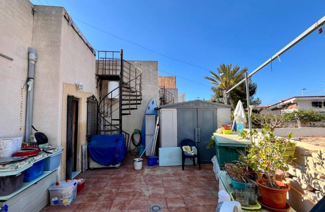 Resale - House - Torrevieja - Zona los Frutales
