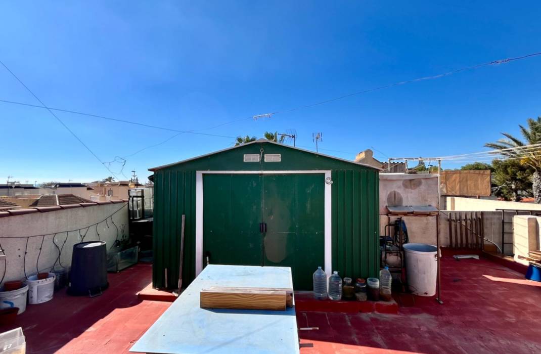 Resale - House - Torrevieja - Zona los Frutales