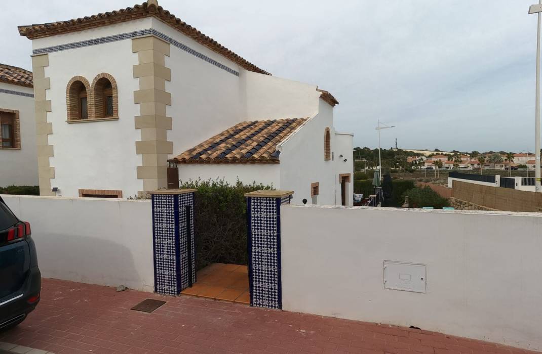 Resale - Link-Detached House - La Finca Golf