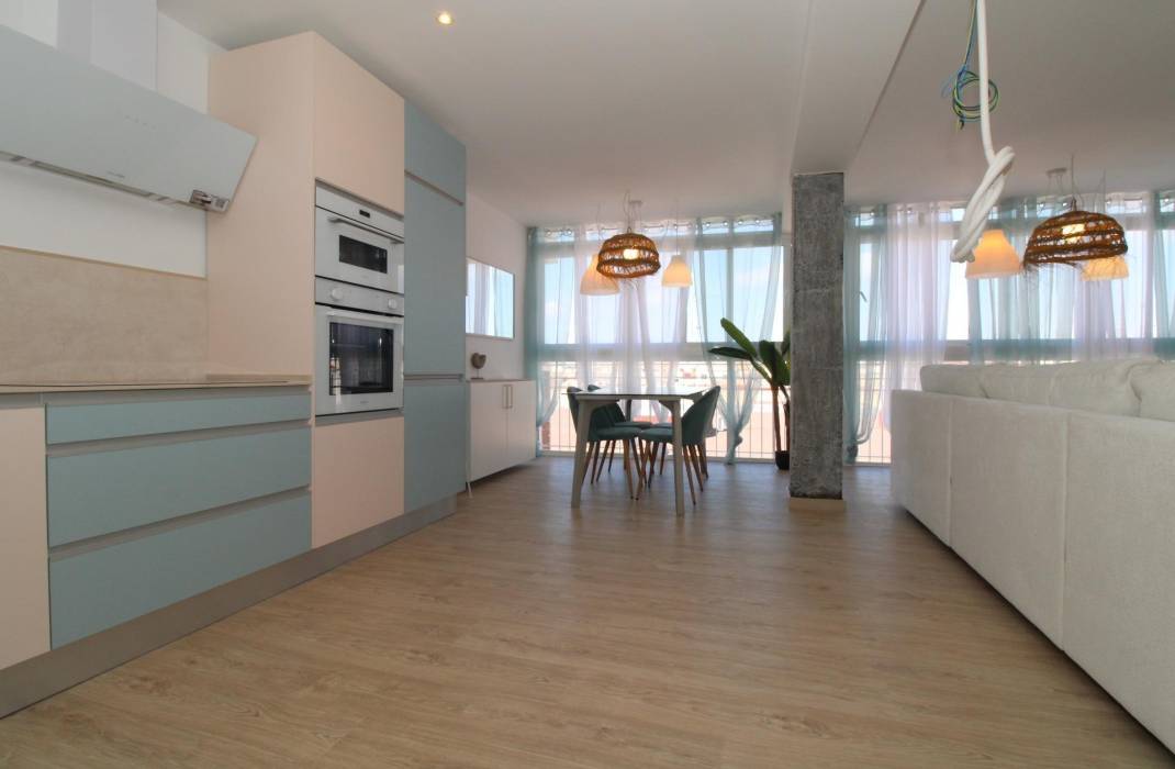 Resale - Penthouse - Lo Pagan - LA PUNTICA