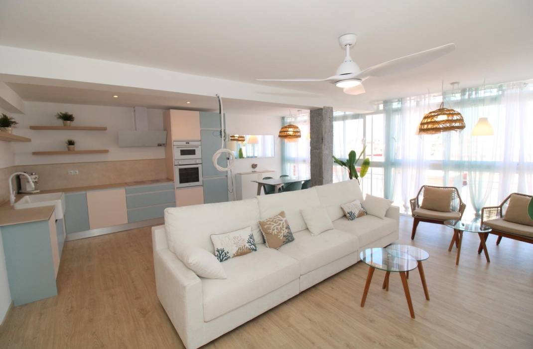 Resale - Penthouse - Lo Pagan - LA PUNTICA