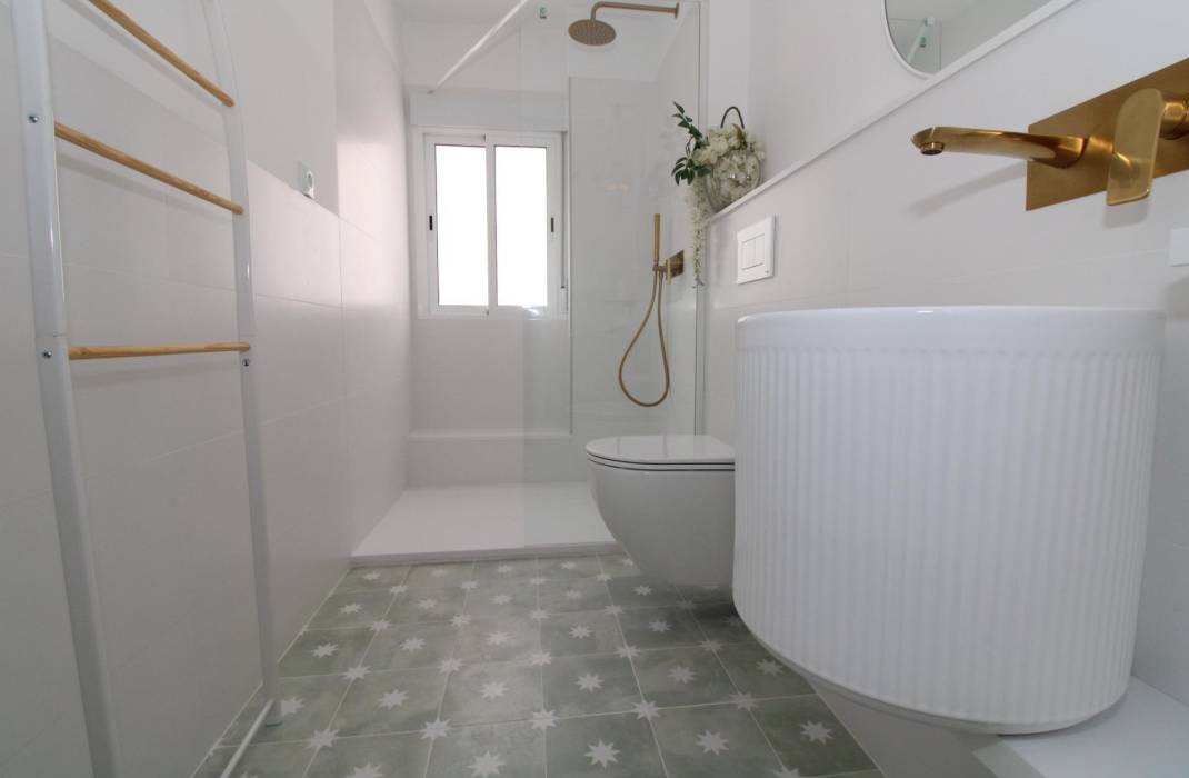Resale - Penthouse - Lo Pagan - LA PUNTICA