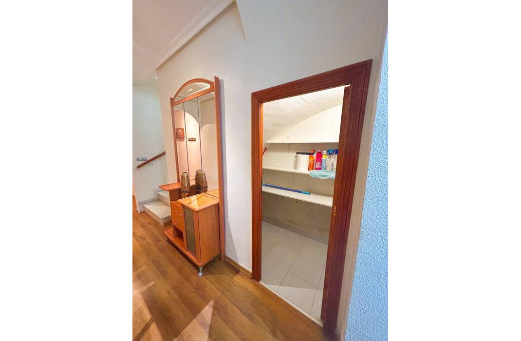 Resale - Penthouse - Torrevieja - Acequion