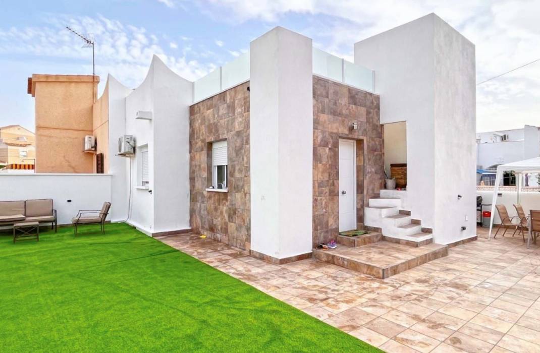 Resale - Quad - Playa Flamenca