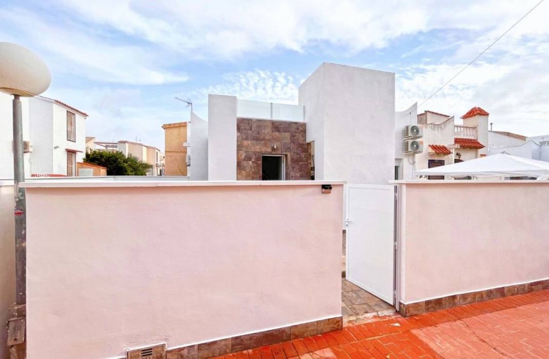 Resale - Quad - Playa Flamenca