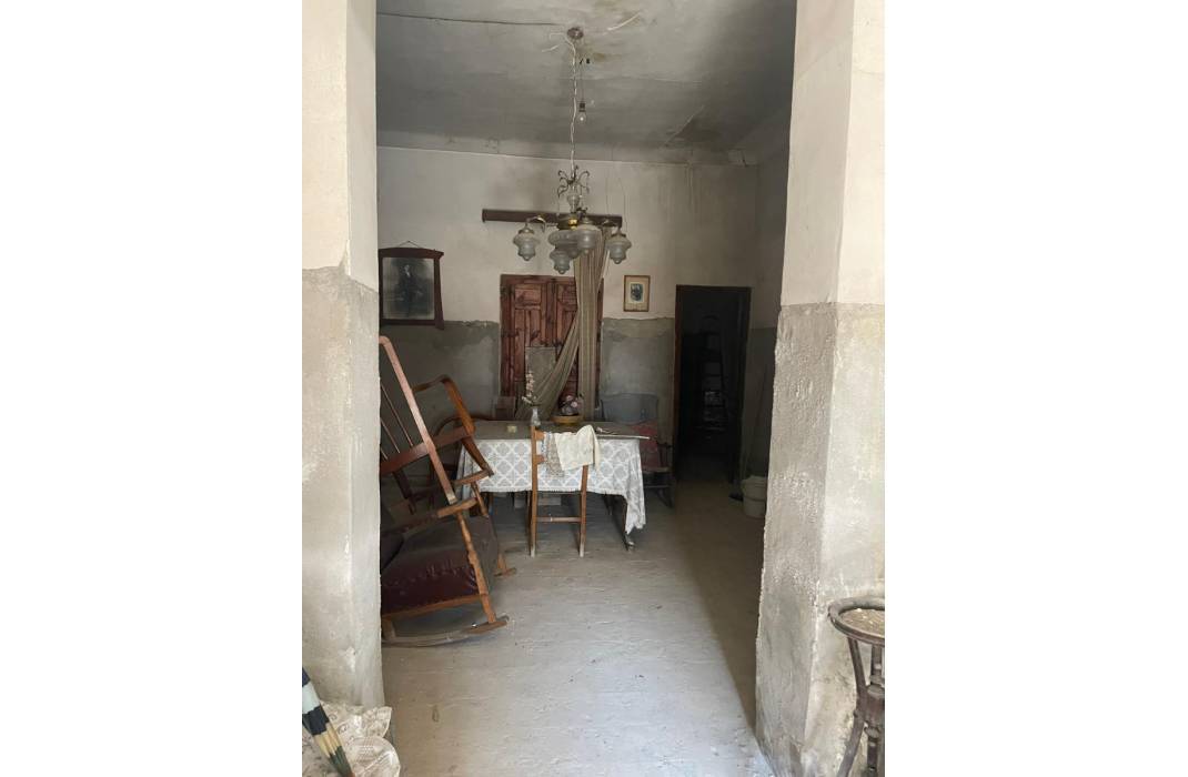 Resale - Renovation - Almoradí