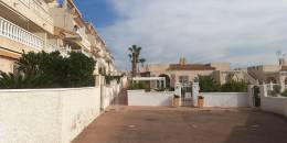 Resale - Semi Detached Villa - Ciudad Quesada