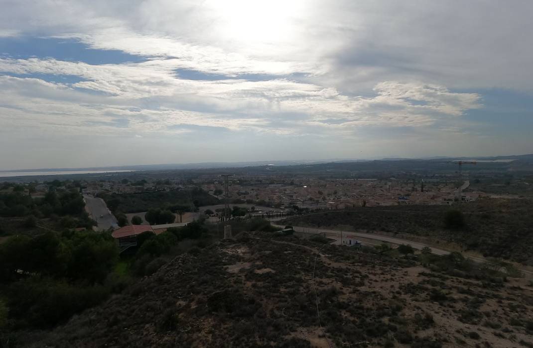 Resale - Semi Detached Villa - Ciudad Quesada