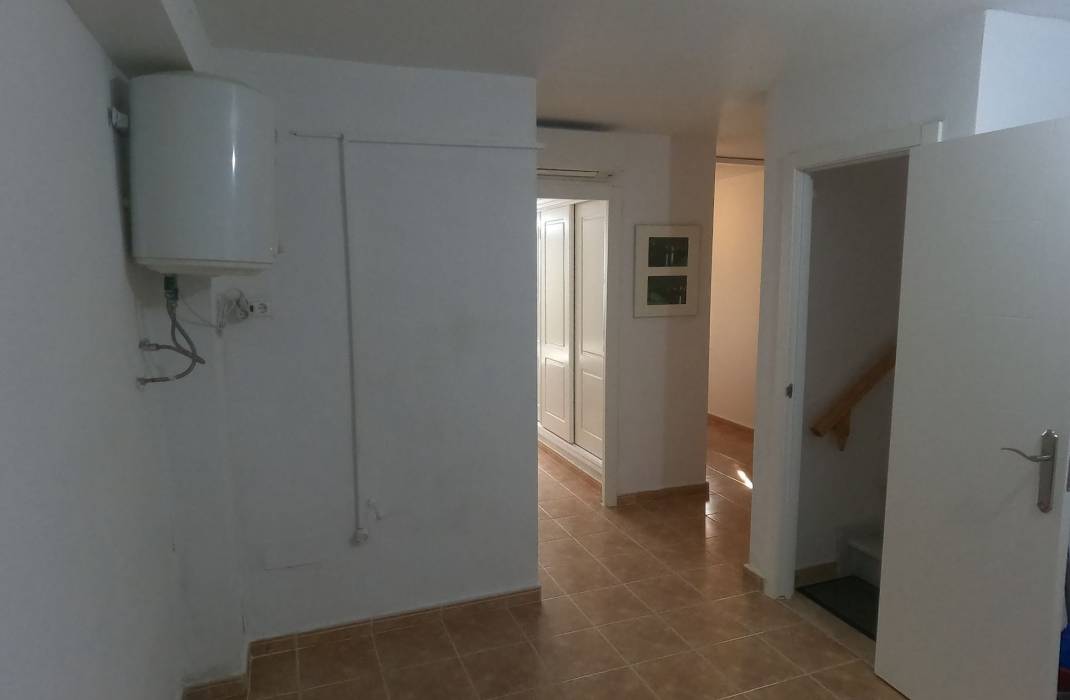 Resale - Semi Detached Villa - Ciudad Quesada