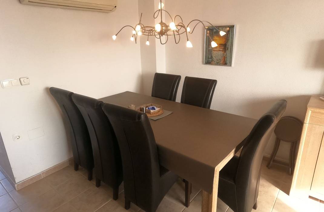 Resale - Semi Detached Villa - Ciudad Quesada