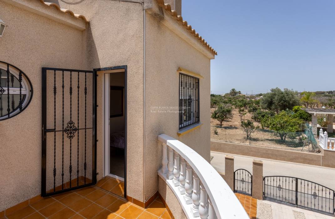 Resale - Semi - Detached Villa - Guardamar del Segura - Urb el raso