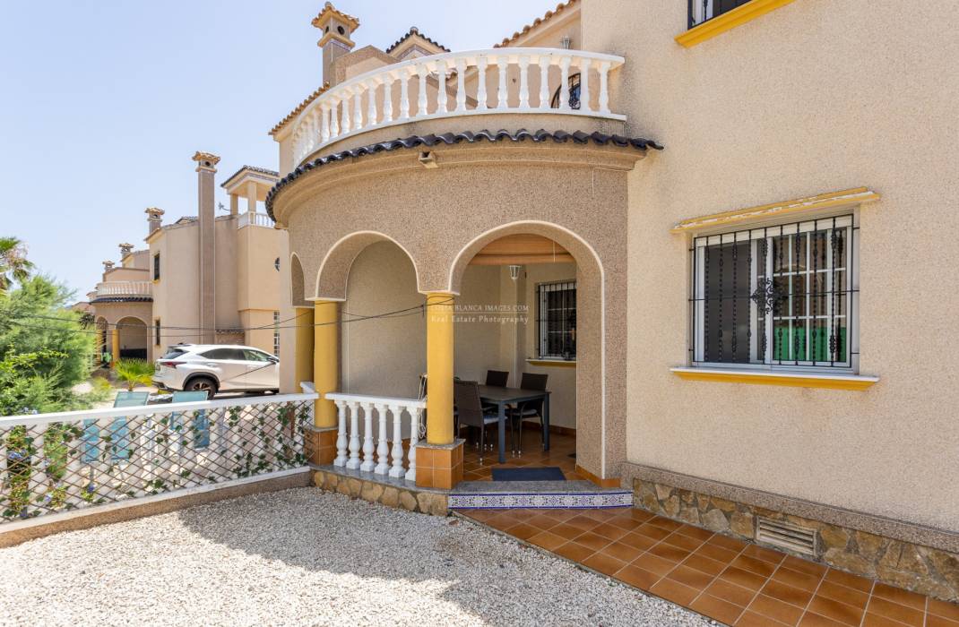 Resale - Semi - Detached Villa - Guardamar del Segura - Urb el raso