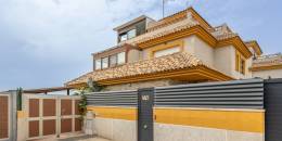 Resale - Semi - Detached Villa - Los Montesinos - La Herrada