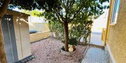 Resale - Semi - Detached Villa - Torrevieja - San Luis