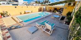 Resale - Semi - Detached Villa - Torrevieja - San Luis